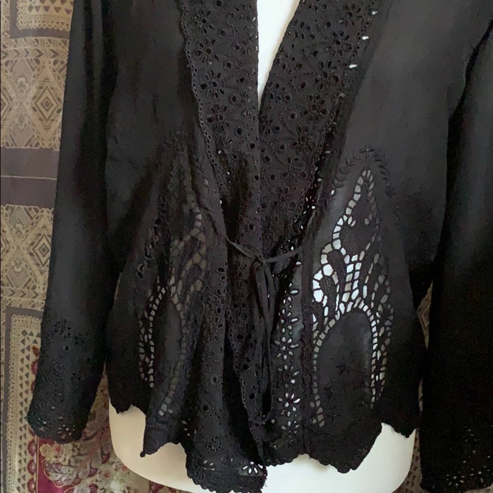 Cardigan - Picture 2 of 8